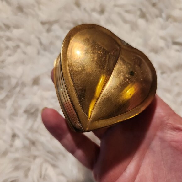 Vintage Heart-Shaped Brass Trinket Box MCM Cottage Fairy Boho - Picture 8 of 8